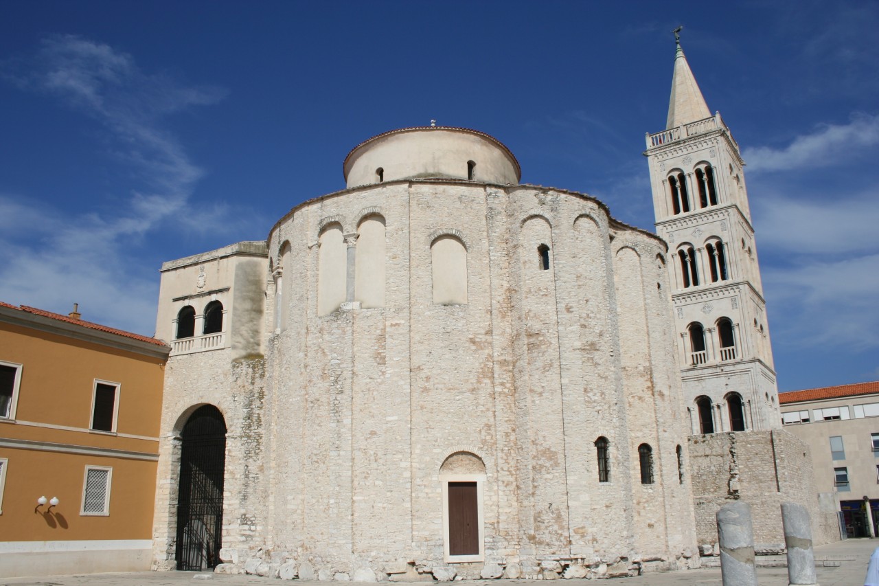9世紀的聖多納圖斯大教堂