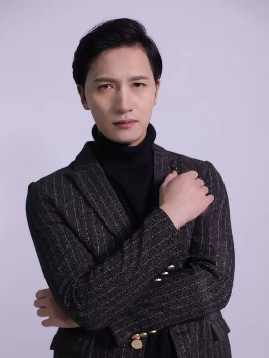姜昊(中國內地男演員) 姜昊(中國內地男演員)