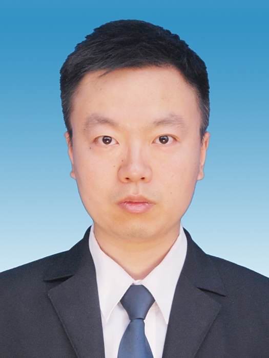 游峻(四川省成都市龍泉驛區政府(成都經開區管委會)辦公室黨組成員、機關黨委書記) 游峻(四川省成都市龍泉驛區政府(成都經開區管委會)辦公室黨組成員、機關黨委書記)