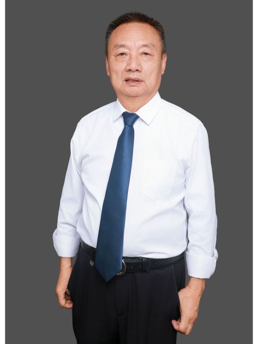 謝炳華(貴州省仁懷市壇存酒業有限公司創始人) 謝炳華(貴州省仁懷市壇存酒業有限公司創始人)