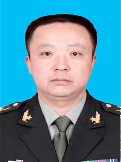趙文斌(內蒙古自治區克什克騰旗委常委、旗人民武裝部部長) 趙文斌(內蒙古自治區克什克騰旗委常委、旗人民武裝部部長)