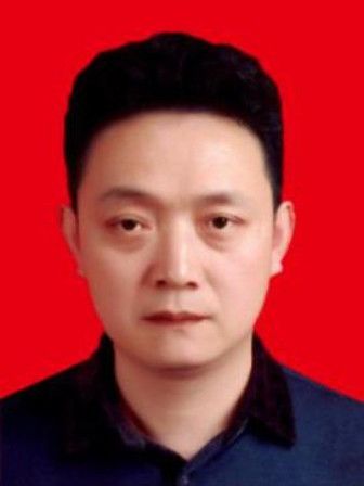 周向陽(長沙縣機關事務中心黨組書記、中心主任) 周向陽(長沙縣機關事務中心黨組書記、中心主任)