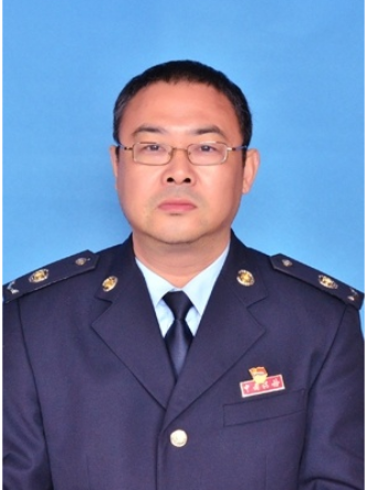 趙俊傑(弋陽縣稅務局黨委委員、紀檢組長) 趙俊傑(弋陽縣稅務局黨委委員、紀檢組長)