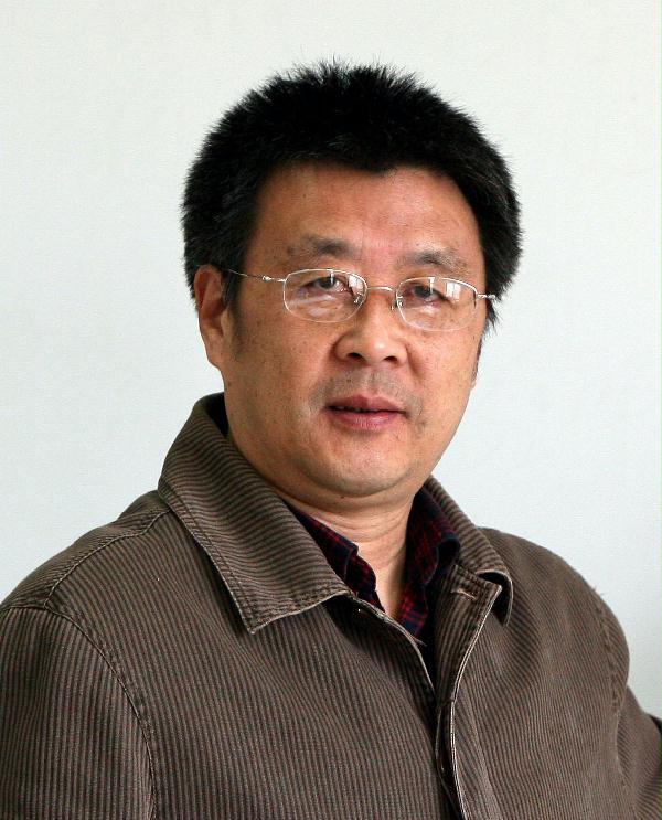張希峰(北京語言大學人文學院教授)