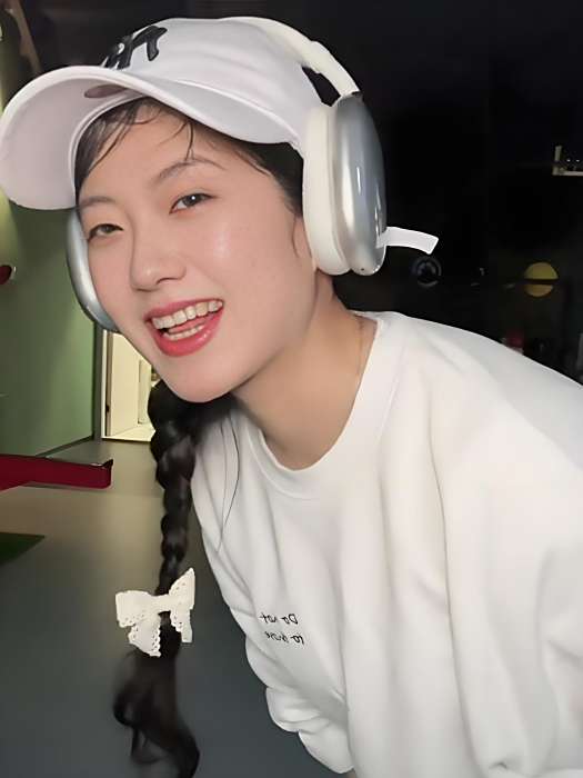 Audrey文倩 Audrey文倩