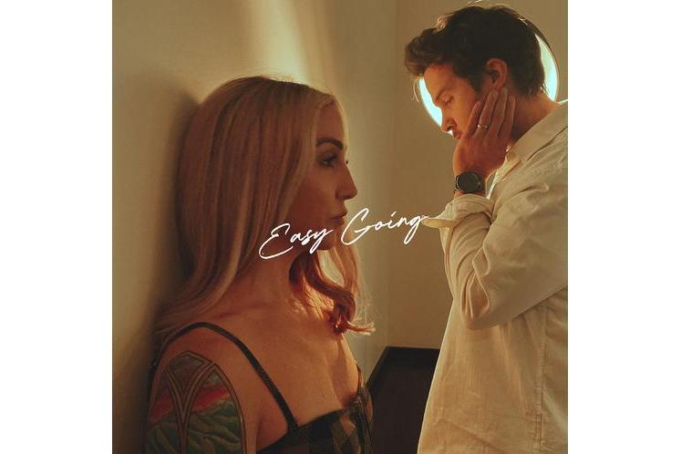 Easy Going(2021年Trent Dabbs演唱的歌曲) Easy Going(2021年Trent Dabbs演唱的歌曲)