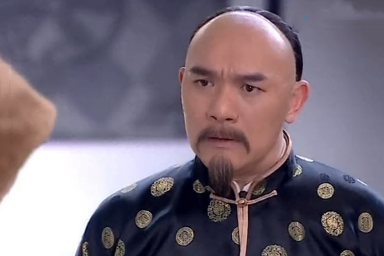錢大鈞(年代劇《原來就是你》中的角色,由王繪春飾演) 錢大鈞(年代劇《原來就是你》中的角色,由王繪春飾演)