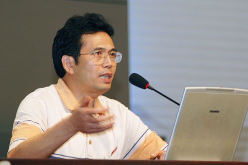 鄭志雄(湖北省漢川城關鎮教育輔導組師訓幹事) 鄭志雄(湖北省漢川城關鎮教育輔導組師訓幹事)