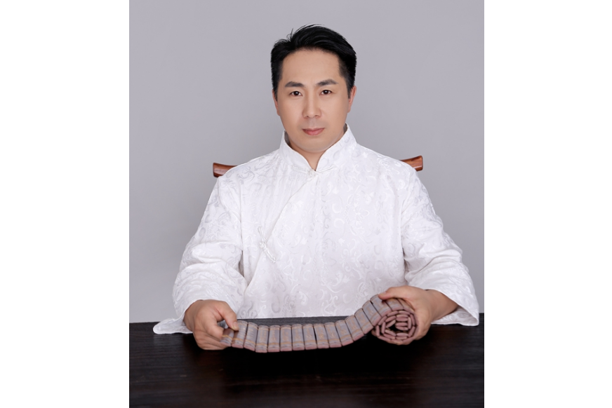 陳欣(陳氏氣脈骨雕技藝傳人) 陳欣(陳氏氣脈骨雕技藝傳人)
