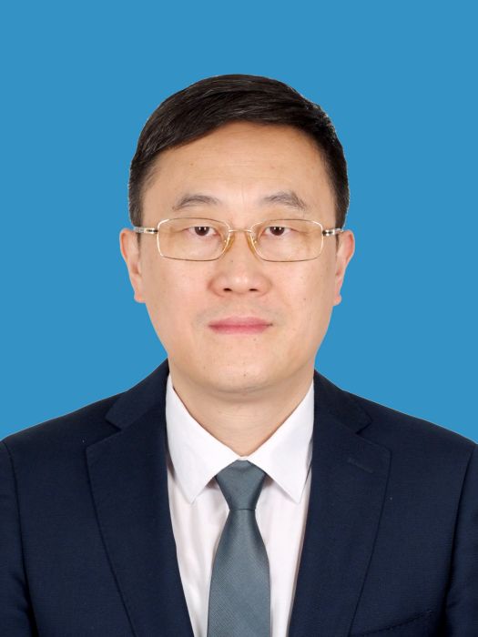 王海春(山東省青島市民政局黨組成員、副局長) 王海春(山東省青島市民政局黨組成員、副局長)