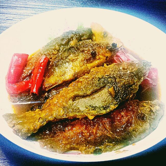 鍋包鯽魚