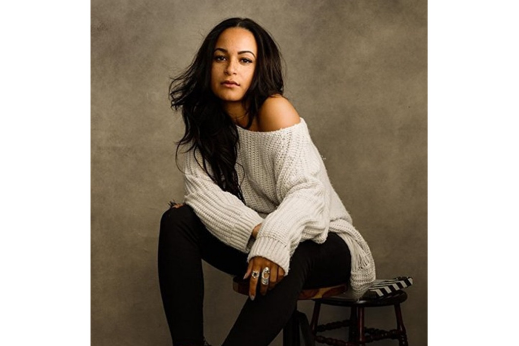 卡莉娜·埃文斯(Karena Evans) 卡莉娜·埃文斯(Karena Evans)
