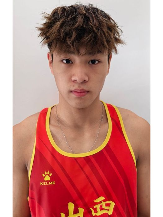 李健(中國田徑運動員)