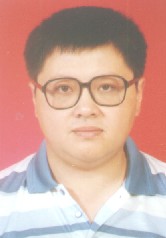 南京工業大學材料科學與工程學院教授王曉鈞
