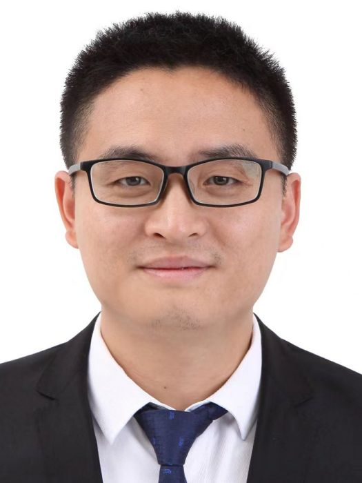 謝軍(貴州省遵義市紅花崗區人民政府辦公室黨組成員、副主任) 謝軍(貴州省遵義市紅花崗區人民政府辦公室黨組成員、副主任)