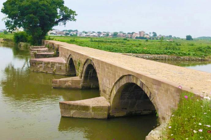 虎踞橋(廣東省文物保護單位) 虎踞橋(廣東省文物保護單位)