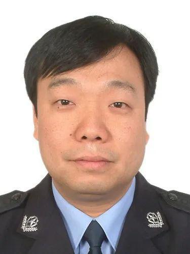 何建強(河南省洛陽市公安局刑事偵查支隊原副支隊長) 何建強(河南省洛陽市公安局刑事偵查支隊原副支隊長)