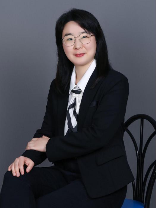 盧晶晶(湖北大學文學院教師) 盧晶晶(湖北大學文學院教師)