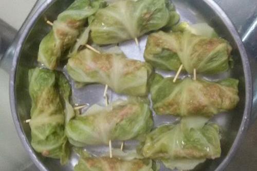 青菜肉卷 青菜肉卷