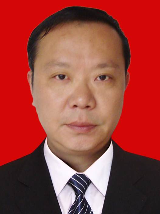 羅俊(四川省成都市蒲江縣委社治委副主任) 羅俊(四川省成都市蒲江縣委社治委副主任)