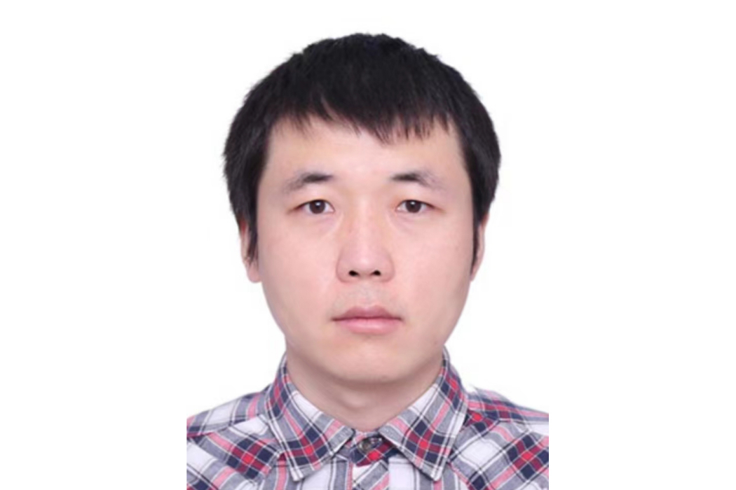 張興旺(中國科學院蘇州納米技術與納米仿生研究所研究員) 張興旺(中國科學院蘇州納米技術與納米仿生研究所研究員)