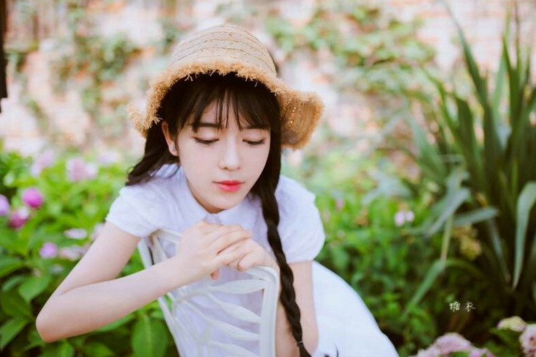 四季女孩 四季女孩