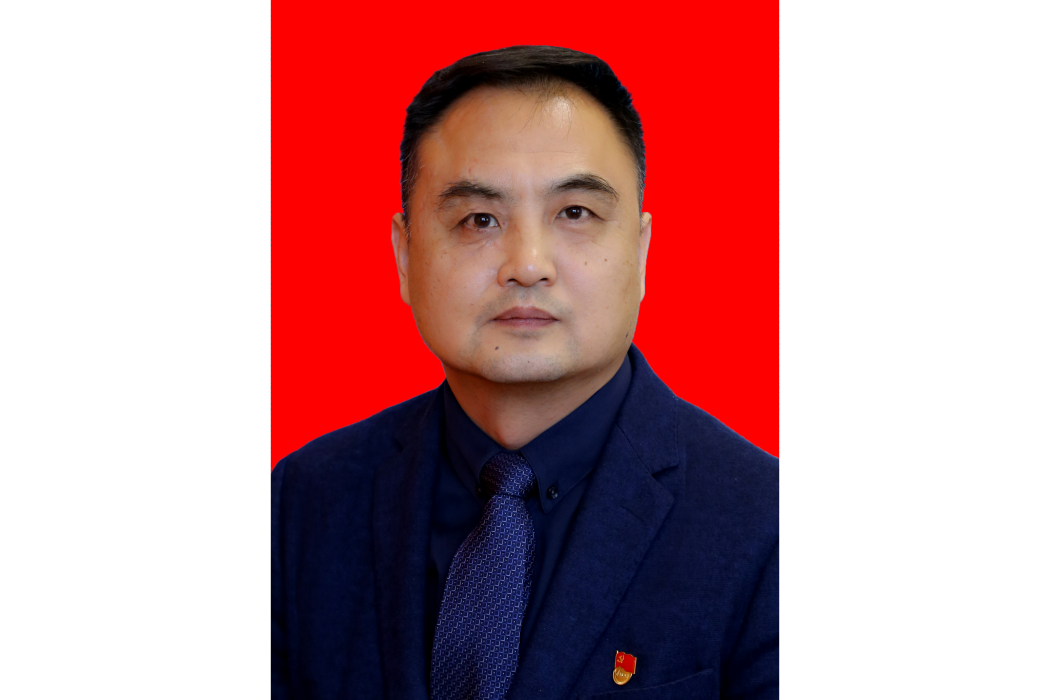 李翔(河南省安陽市教育局黨組成員、副局長) 李翔(河南省安陽市教育局黨組成員、副局長)