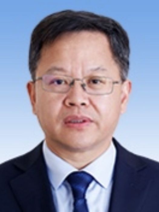 王心富 王心富
