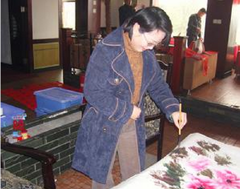 伍三平