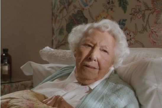 哈澤爾·道格拉斯(Hazel Douglas) 哈澤爾·道格拉斯(Hazel Douglas)