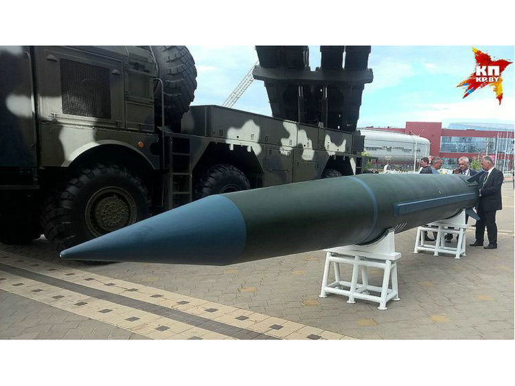 M-20彈道飛彈在白俄羅斯展出