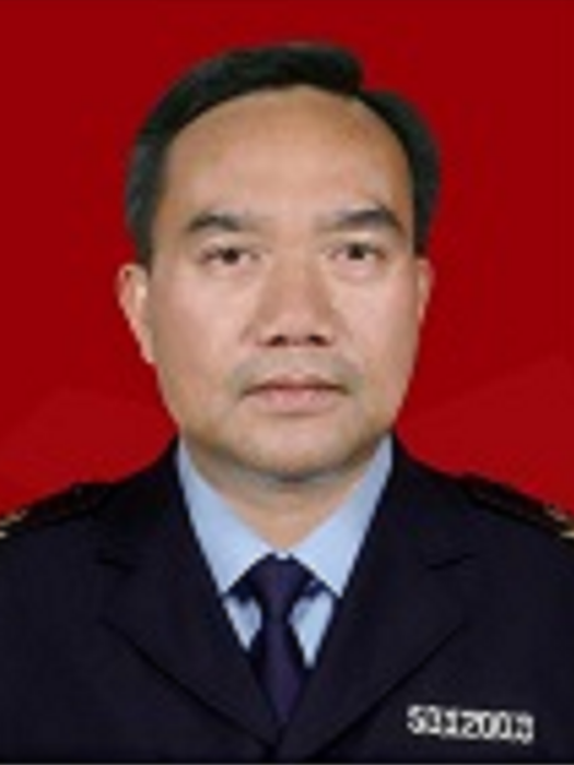 李永興(雲南德宏州市場監督管理局黨組成員、副局長) 李永興(雲南德宏州市場監督管理局黨組成員、副局長)