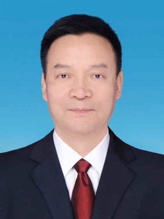 謝宇(河南省洛陽市宜陽縣人民政府黨組成員、副縣長) 謝宇(河南省洛陽市宜陽縣人民政府黨組成員、副縣長)