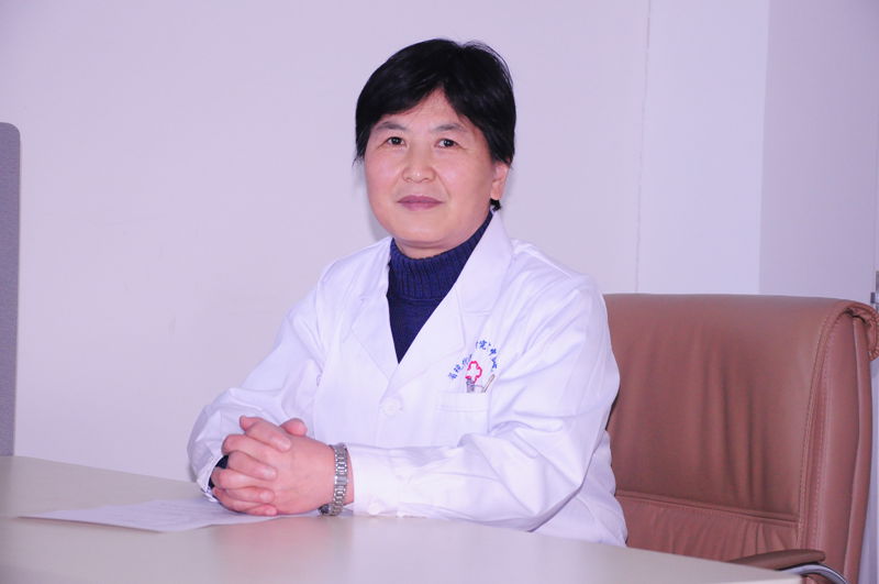 河南省優秀婦產科專家省現代中醫院首席專家