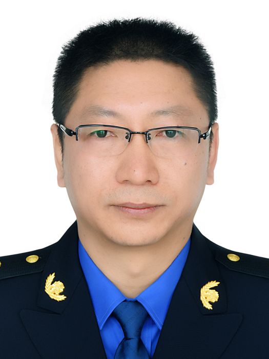 張鵬軍(雲岩區綜合行政執法局黨委書記、局長) 張鵬軍(雲岩區綜合行政執法局黨委書記、局長)