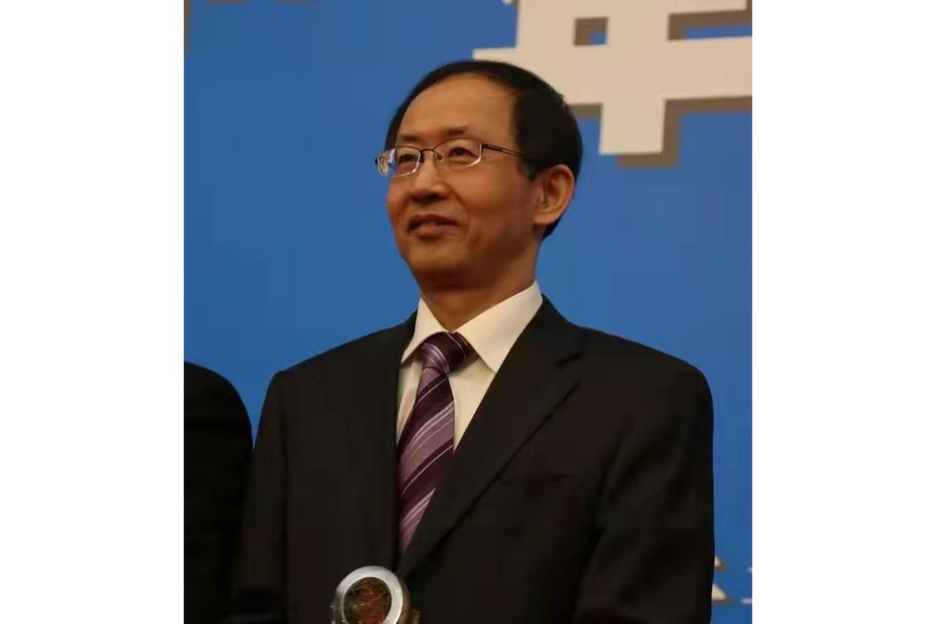 黃振宇(中鐵工業董事) 黃振宇(中鐵工業董事)