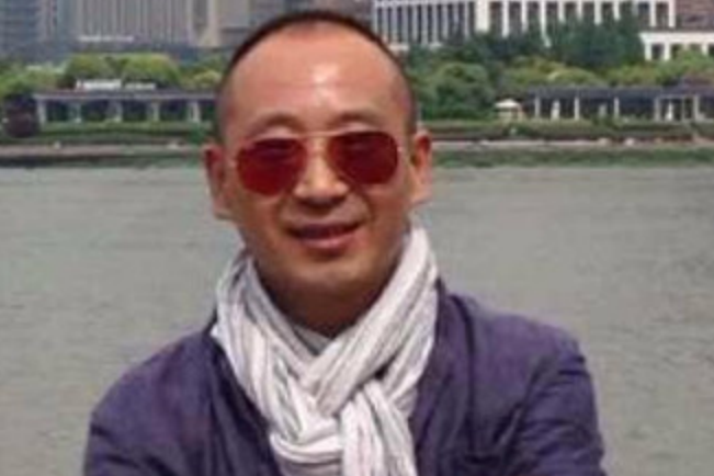 董斌(中國藝術家) 董斌(中國藝術家)