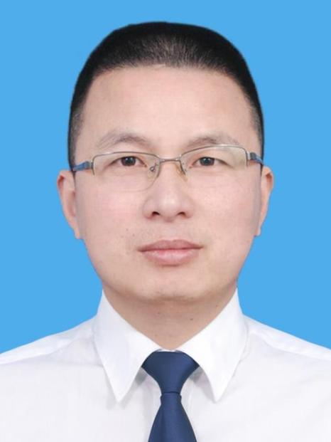 王扎艇 王扎艇