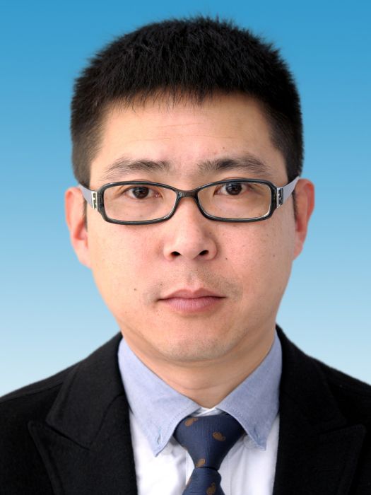 胡浩(四川省都江堰市審計局黨組成員、副局長) 胡浩(四川省都江堰市審計局黨組成員、副局長)