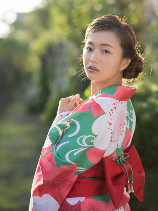 山中真由美