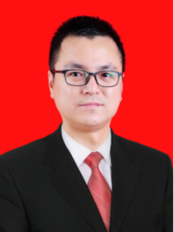 薛雲飛(三台縣經濟合作局黨組成員、副局長、二級主任科員)