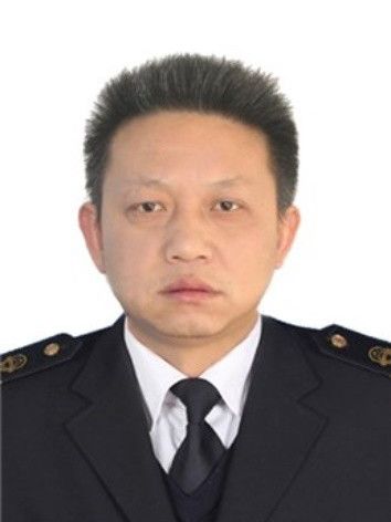 陳時友(石台縣市場監督管理局黨組成員、檢驗所所長) 陳時友(石台縣市場監督管理局黨組成員、檢驗所所長)