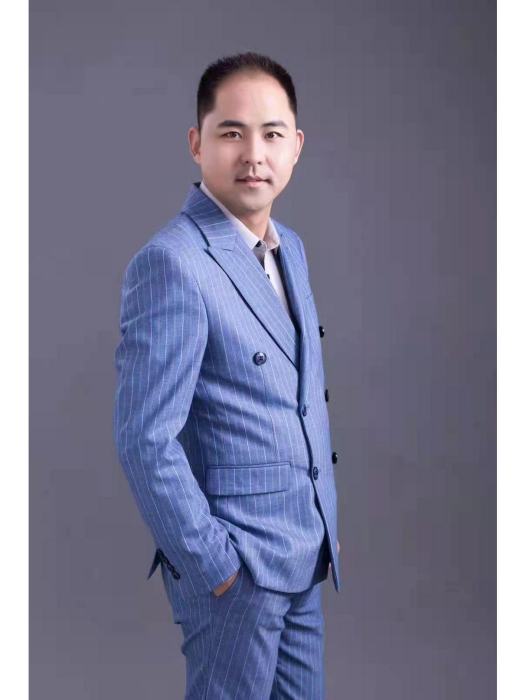 范逍宇 范逍宇