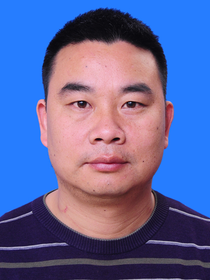 王鵬程(湖南省長沙市天心區應急管理局黨委委員、區應急管理綜合行政執法大隊大隊長) 王鵬程(湖南省長沙市天心區應急管理局黨委委員、區應急管理綜合行政執法大隊大隊長)
