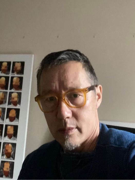 艾旭東(中國重慶籍藝術家) 艾旭東(中國重慶籍藝術家)