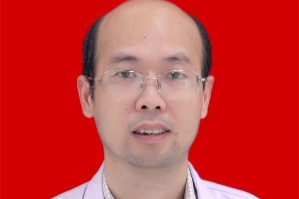 夏新(江西中醫藥大學附屬醫院副主任中醫師) 夏新(江西中醫藥大學附屬醫院副主任中醫師)
