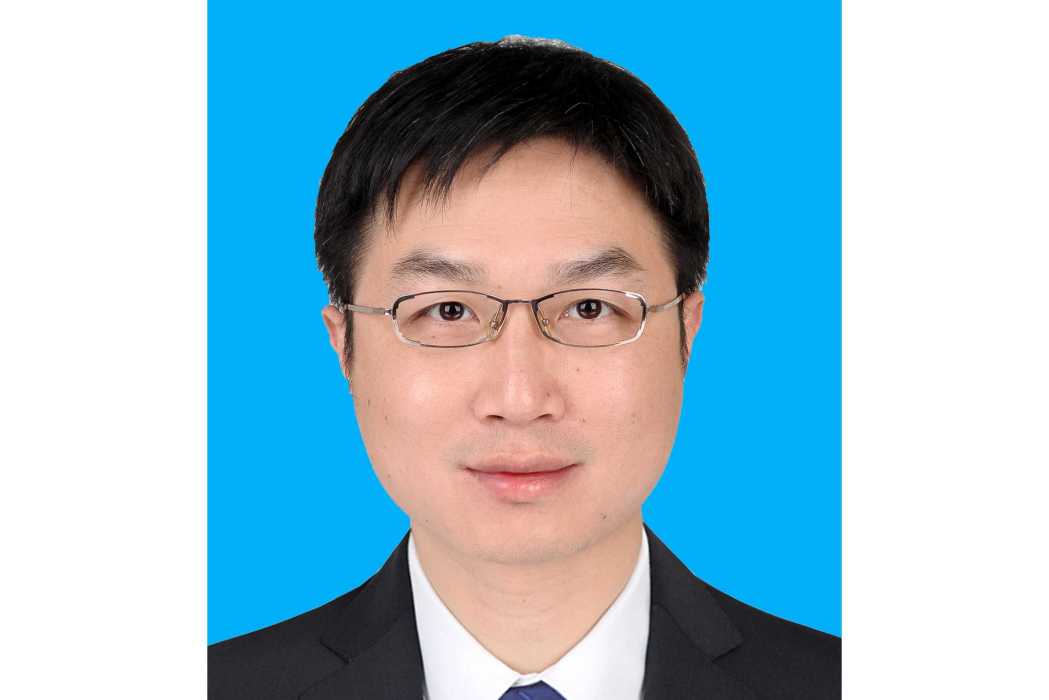 金焱(九三學社貴州省委副主委,中國中車集團沃頓科技股份有限公司總經理) 金焱(九三學社貴州省委副主委,中國中車集團沃頓科技股份有限公司總經理)