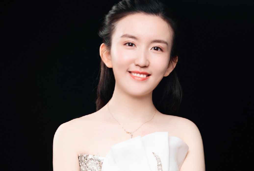賴熠婷(中國青年鋼琴家) 賴熠婷(中國青年鋼琴家)