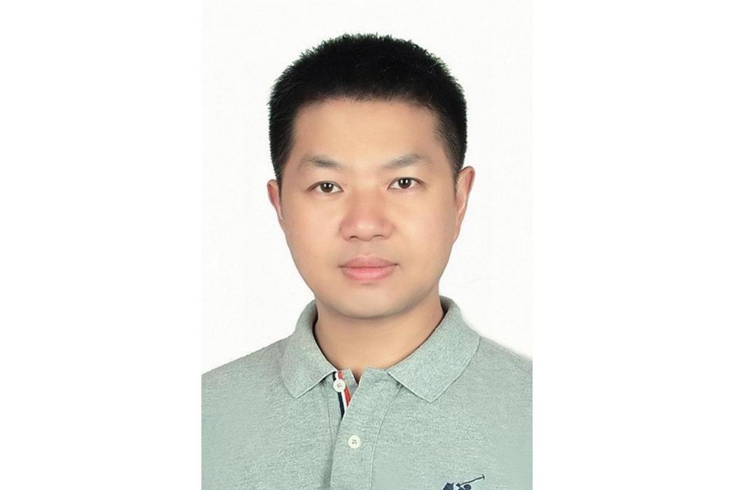王業平(南昌職業大學音樂舞蹈學院副院長) 王業平(南昌職業大學音樂舞蹈學院副院長)