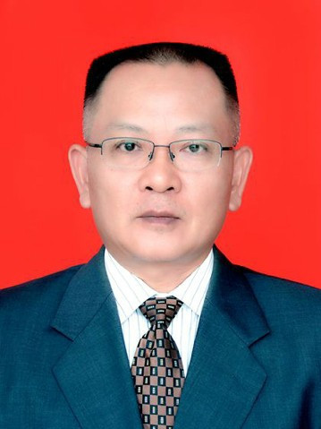 何登科(株洲市淥口區人大常委會黨組書記、主任) 何登科(株洲市淥口區人大常委會黨組書記、主任)
